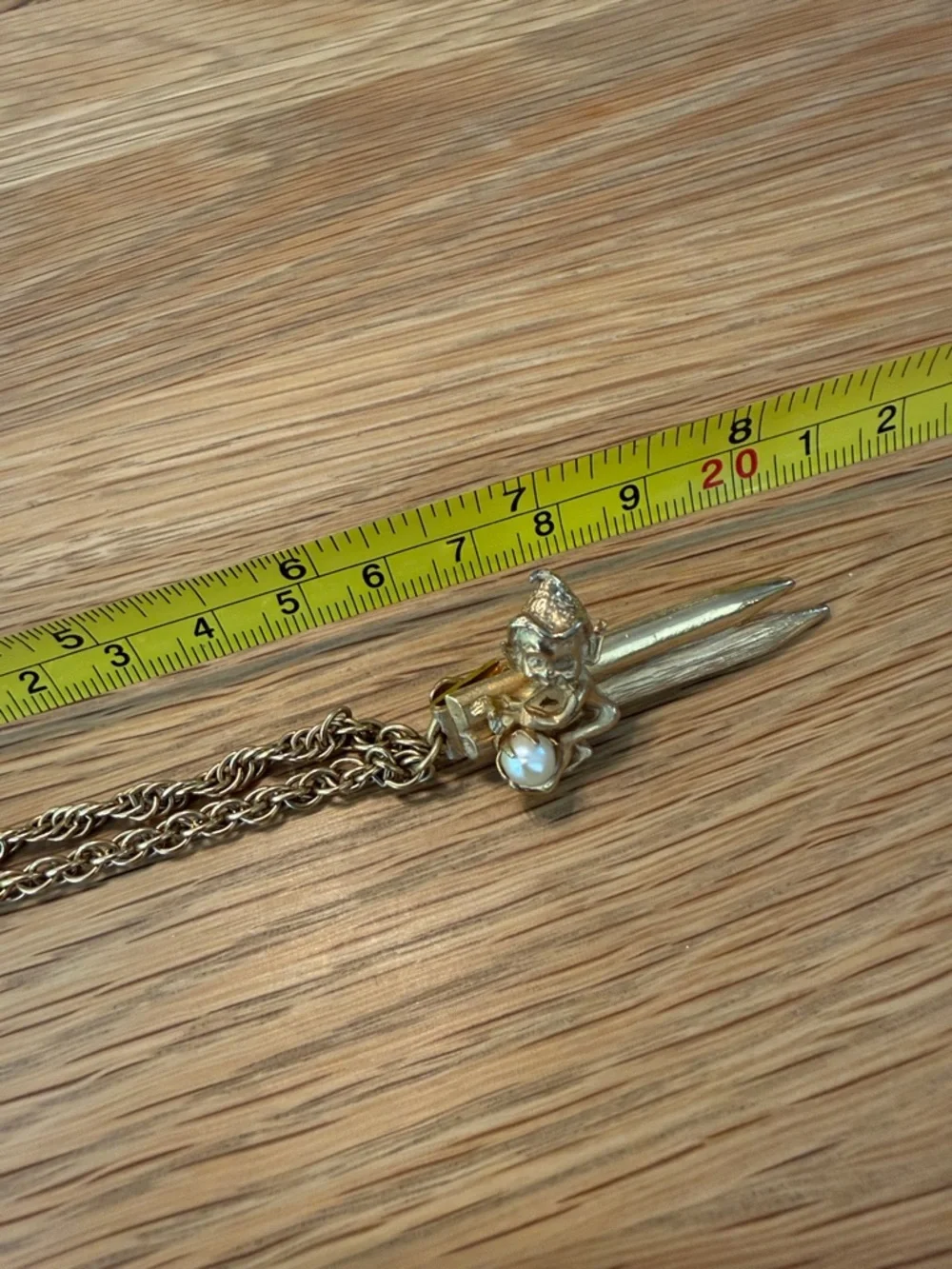 VTG Sweater Guard Gold-Tone Double Rope Chain w/ Real Pearl Accents & Elves